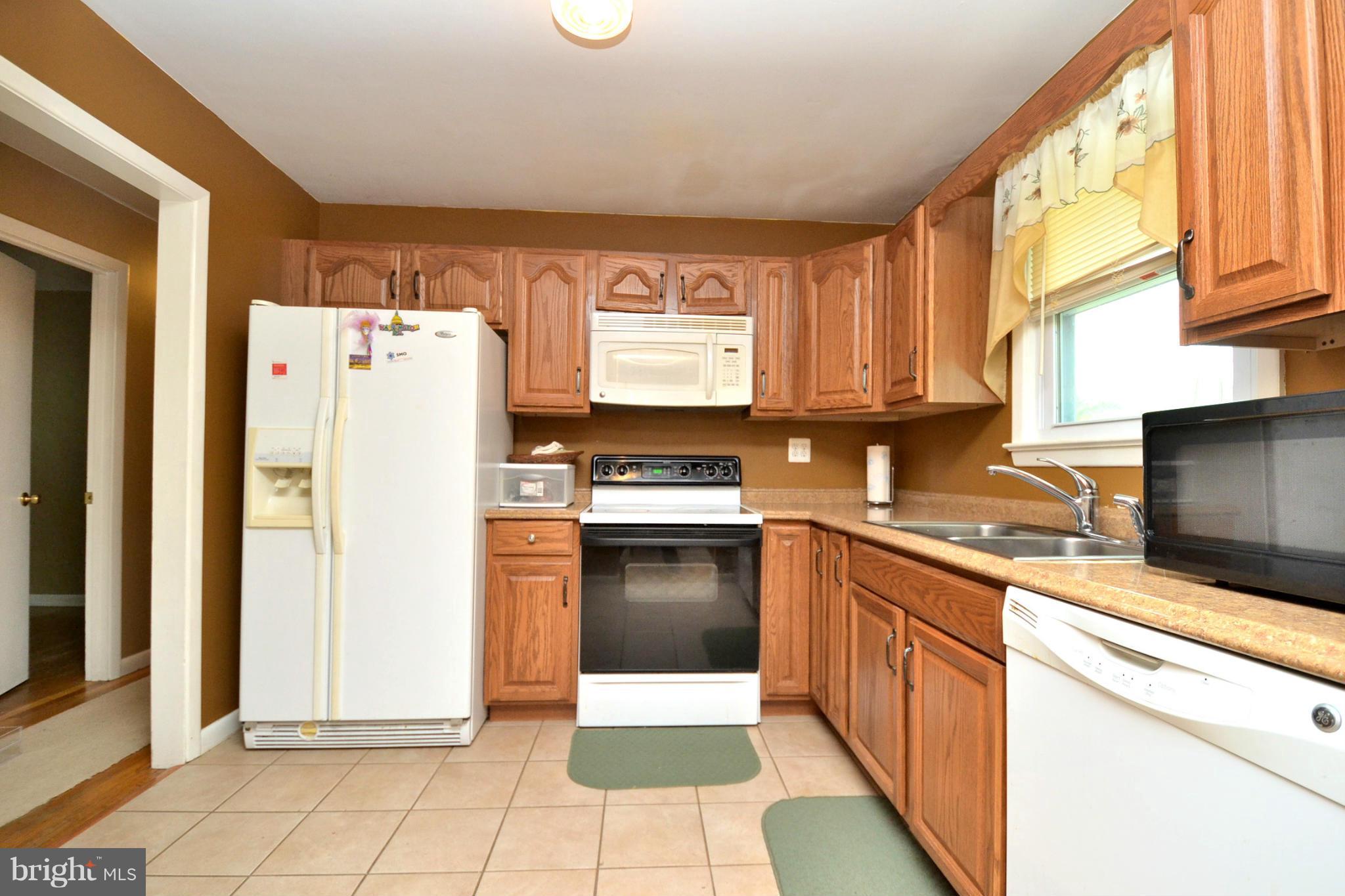 6666 Bucknell Road Bryans Road, MD 20616 - Photo 2 of 15 Kitchen