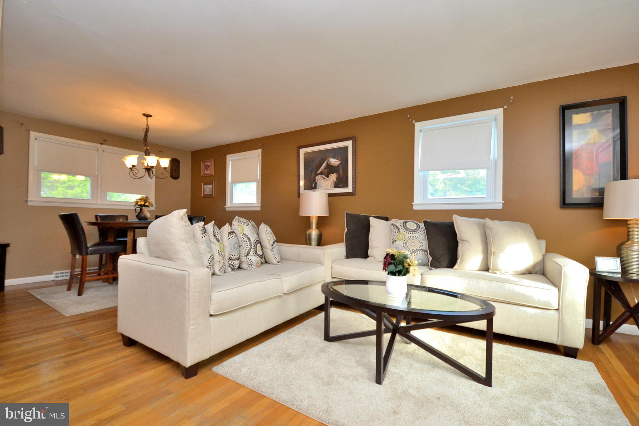 6666 Bucknell Road Bryans Road, MD 20616 - Photo 5 of 15 Living Room View