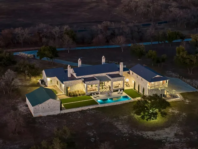 $7,495,000 | 371 Achtzehn Road, Fredericksburg, TX 78624