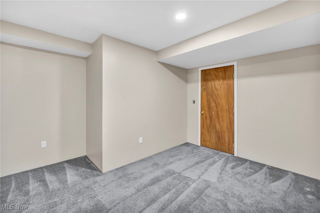 3181 Ridgewood Road Medina, OH 44256 - Photo 38 of 50 Basement featuring carpet flooring