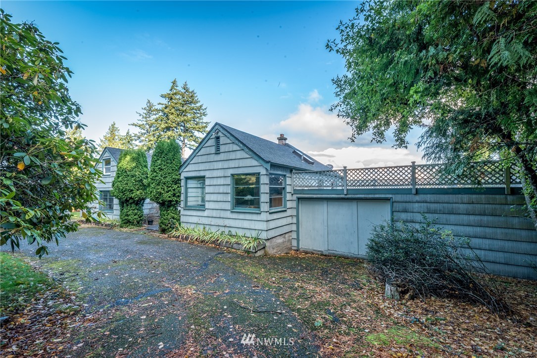 209 Middlefield Road Bellingham, WA 98225 - Photo 6 of 26 Gallery Image 6