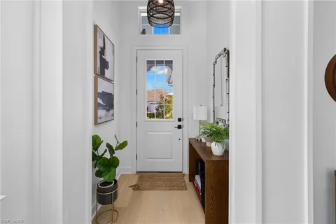 $899,000 | 6291 Arriba Avenue, Naples, FL 34113