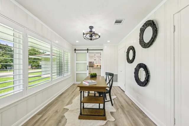 $429,000 | 1604 Shady Oaks Drive, Conroe, TX 77301