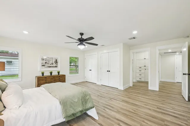 $429,000 | 1604 Shady Oaks Drive, Conroe, TX 77301