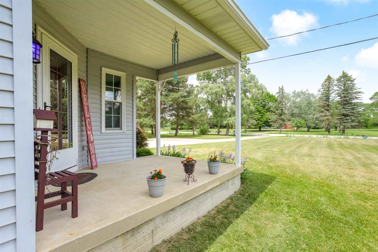 7373 West Stanley Road Flushing, MI 48433 - Photo 6 of 50