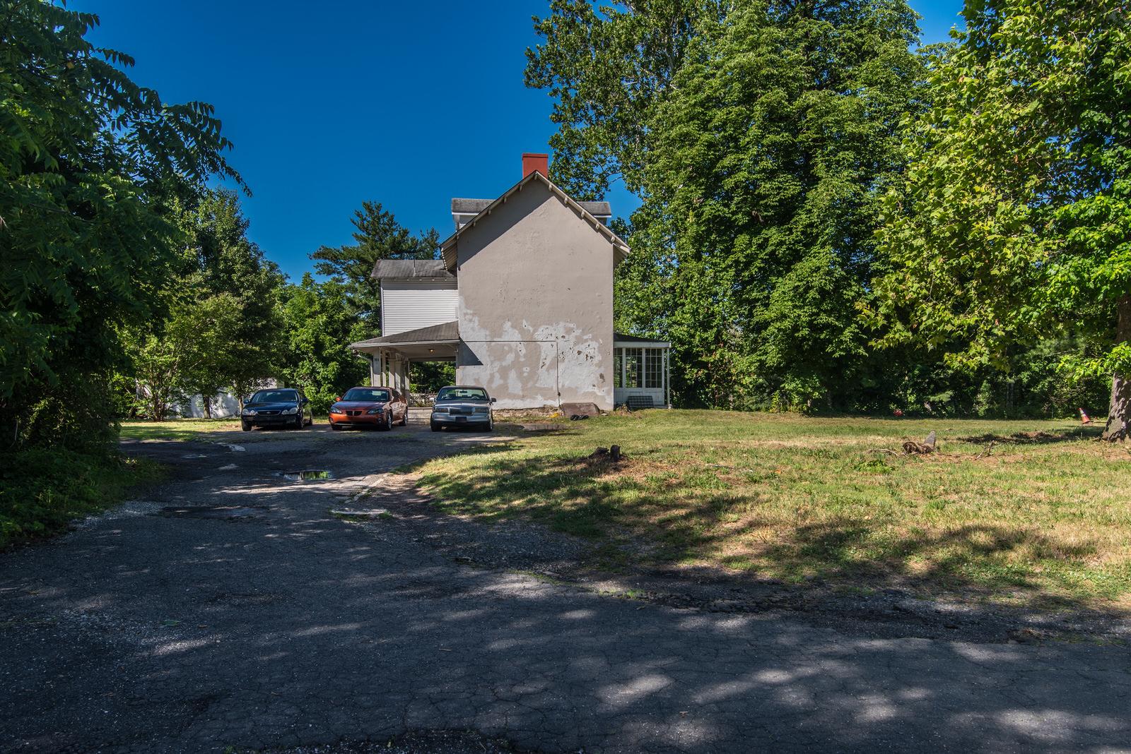 169 State Rd. Bensalem, PA 19020 - Photo 24 of 99 side of house