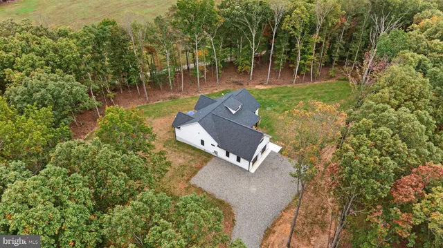a outdoor view with a sitting space