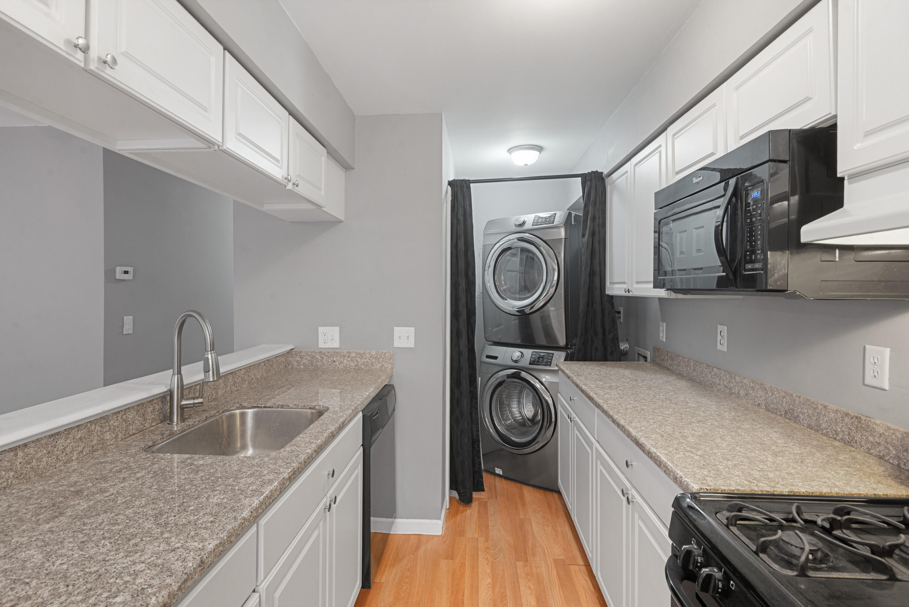 1593 Wingate Boulevard Ypsilanti, MI 48198 - Photo 8 of 21 8