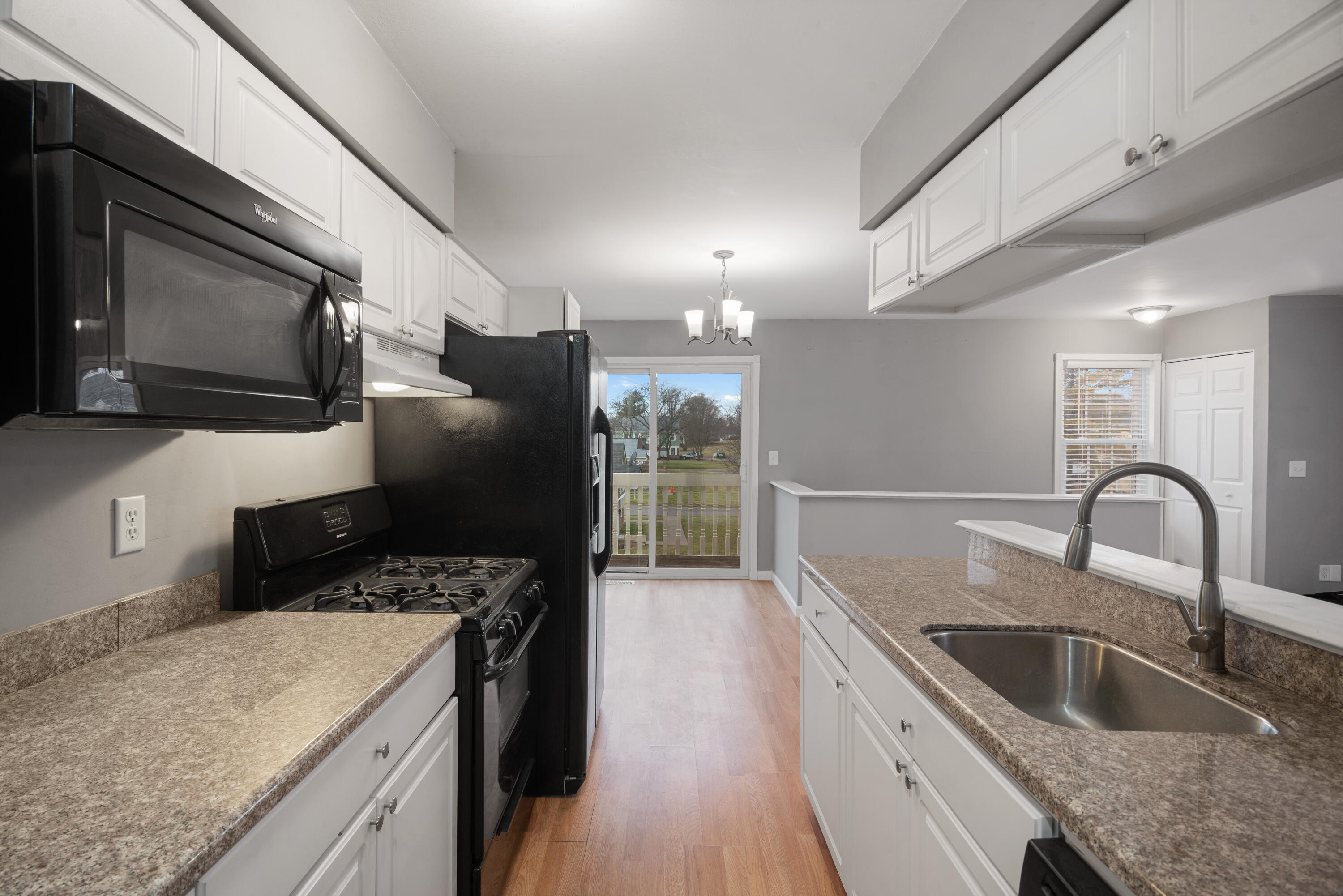 1593 Wingate Boulevard Ypsilanti, MI 48198 - Photo 9 of 21 9