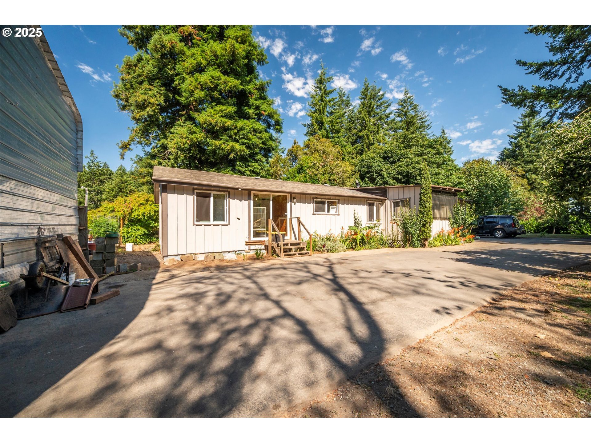 87720 Two Mile Lane Bandon, OR 97411 - Photo 22 of 35 a view of back yard of the house