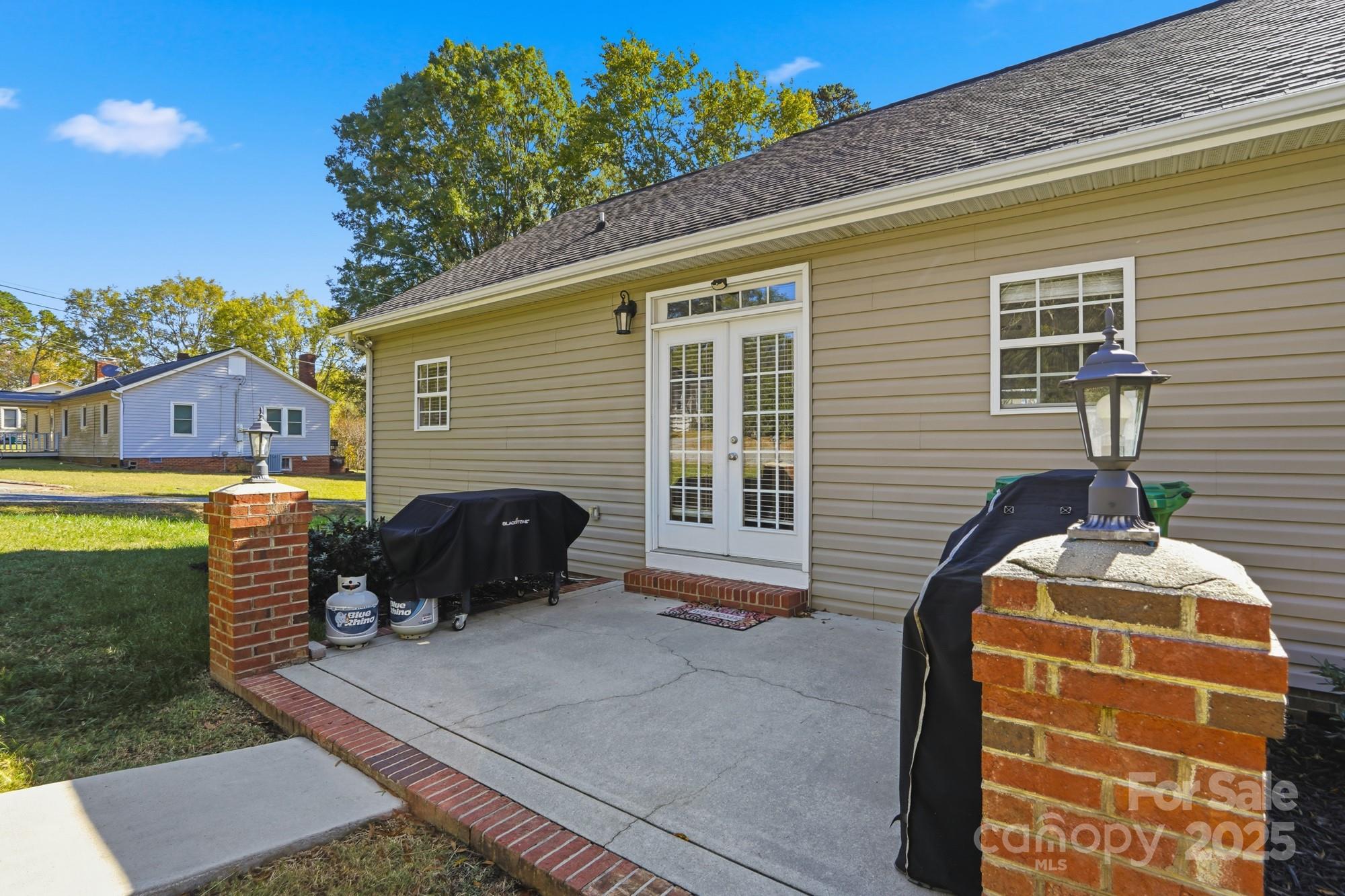 213 Carrie Road Oakboro, NC 28129 - Photo 35 of 40 a front view of a house with a yard