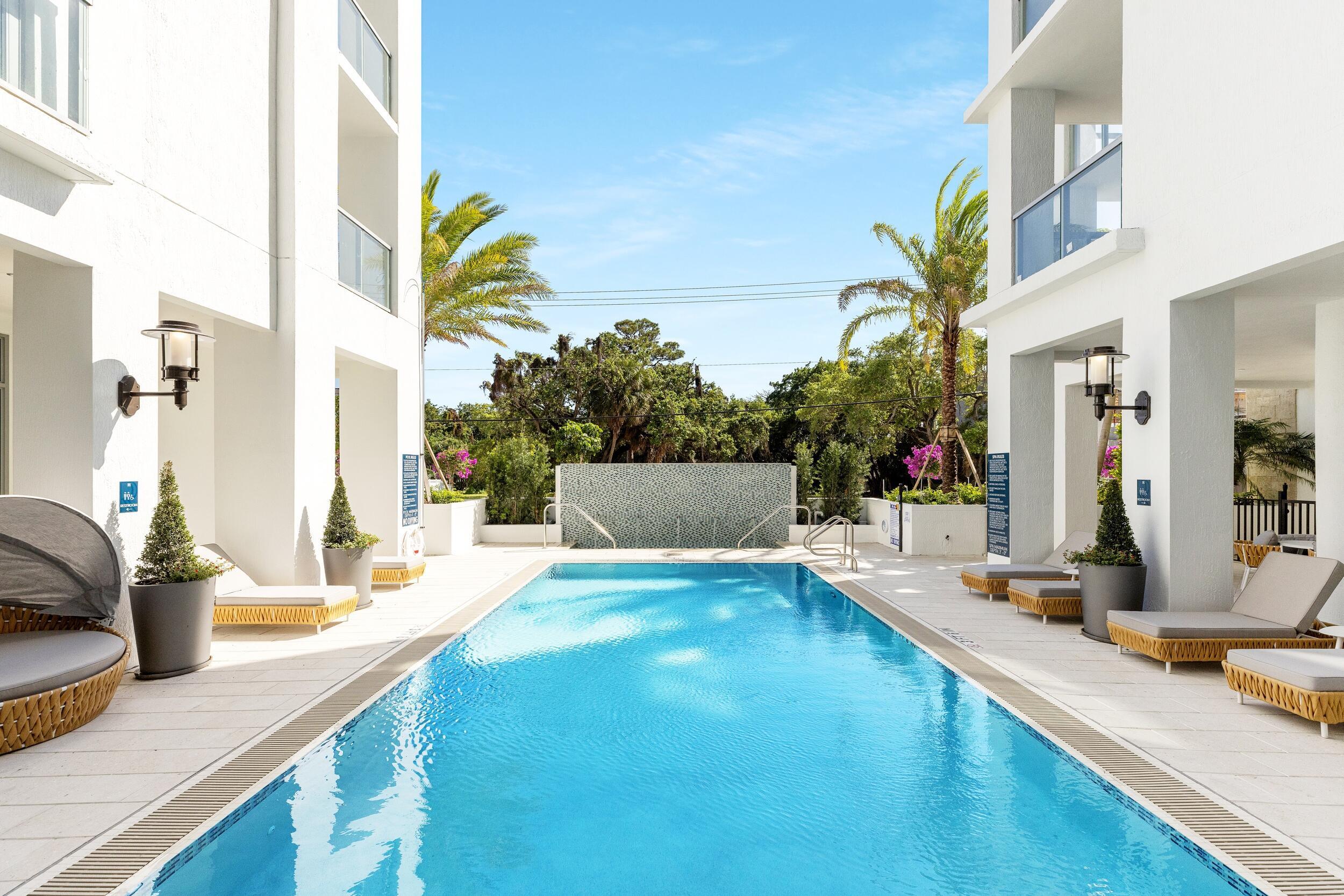 495 East Royal Palm Road, Unit 201 Boca Raton, FL 33432 - Photo 43 of 43 495 E Royal Palm Rd