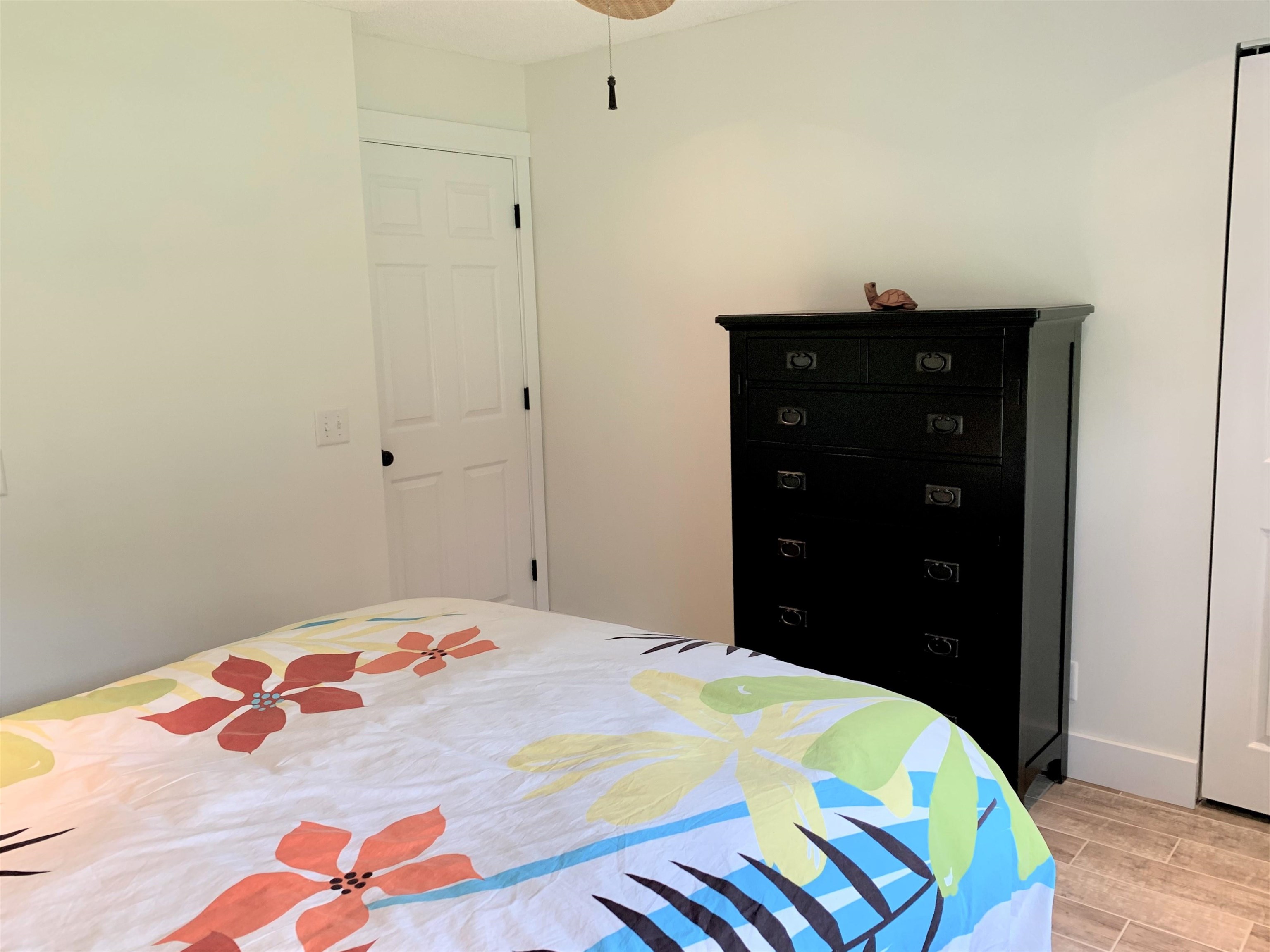 215 Yale Road St. Augustine, FL 32086 - Photo 25 of 35 a bedroom with a bed and a closet