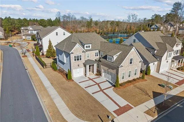$1,350,000 | 6210 Bellmoore Park Lane, Duluth, GA 30097