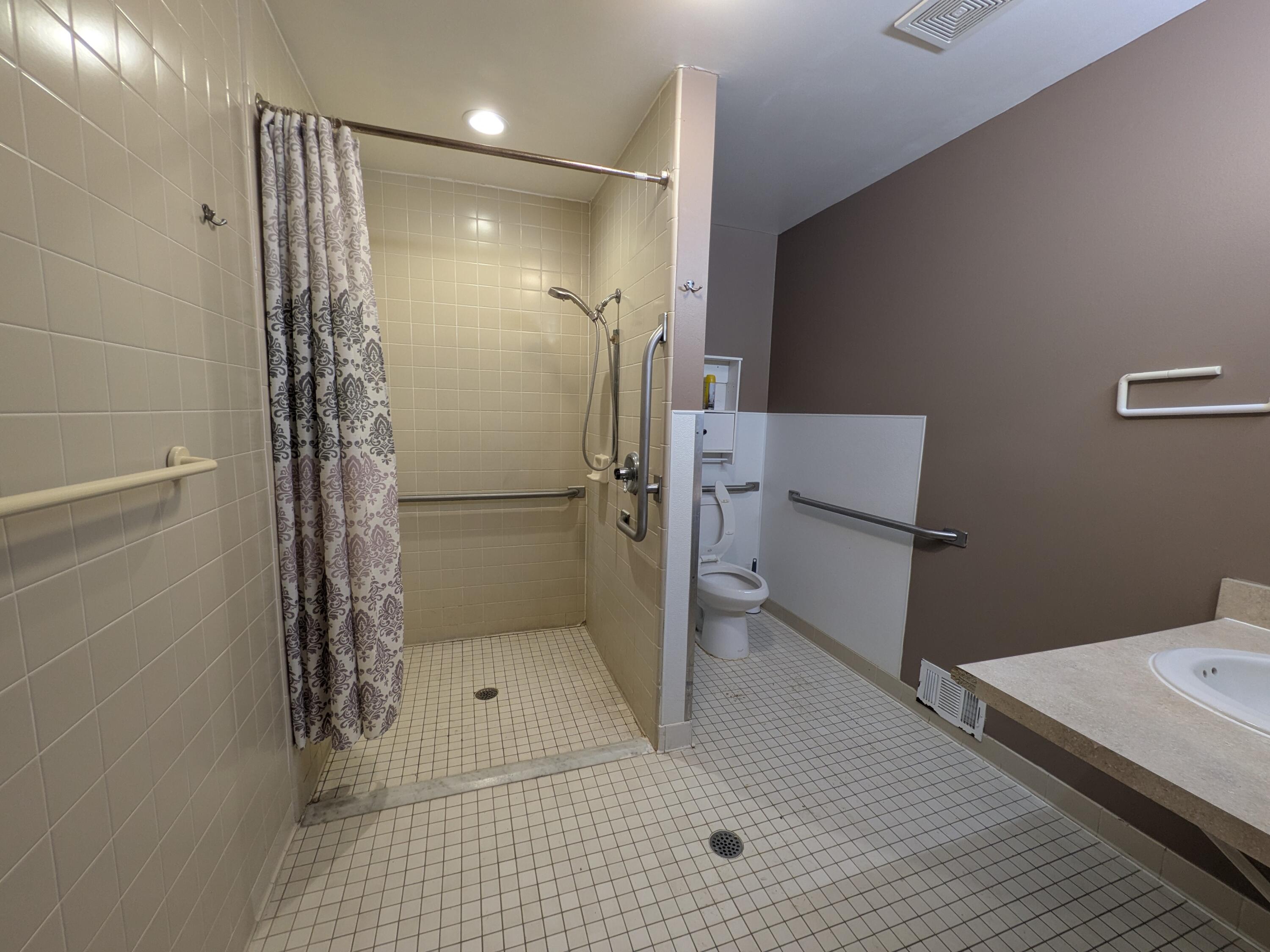 4464 Fisher Estates Lane Romeo, MI 48065 - Photo 12 of 20 fisher 2nd bathroom