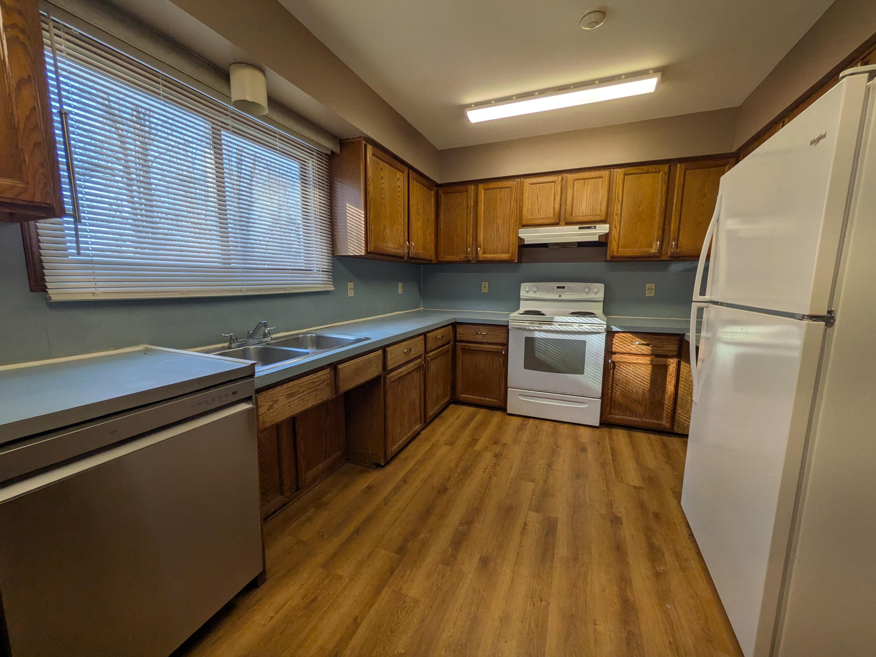 4464 Fisher Estates Lane Romeo, MI 48065 - Photo 4 of 20 fisher 2nd kitchen shot
