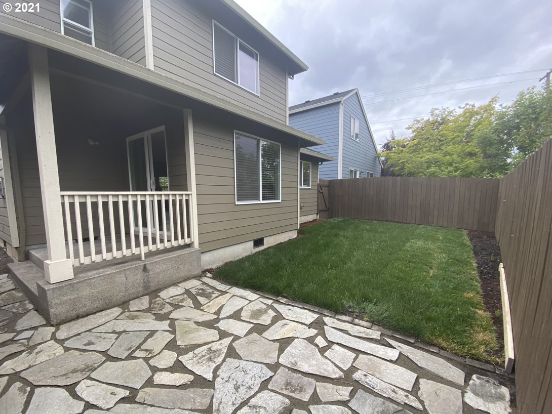 1104 Northeast 168th Street Ridgefield, WA 98642 - Photo 16 of 16 Gallery Image 16