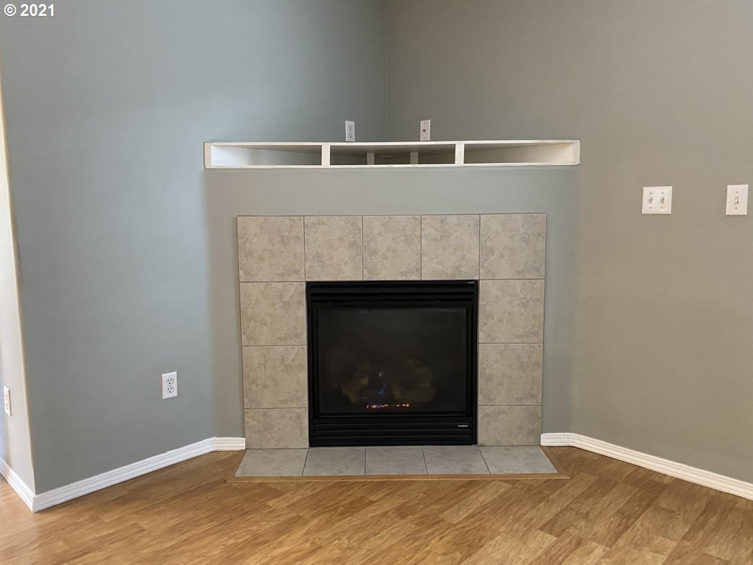 1104 Northeast 168th Street Ridgefield, WA 98642 - Photo 3 of 16 Gallery Image 3