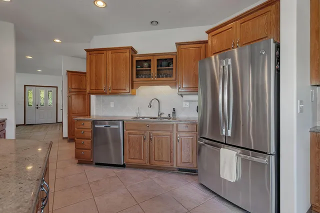 $699,900 | 12839 134th Avenue Northeast, Spicer, MN 56288