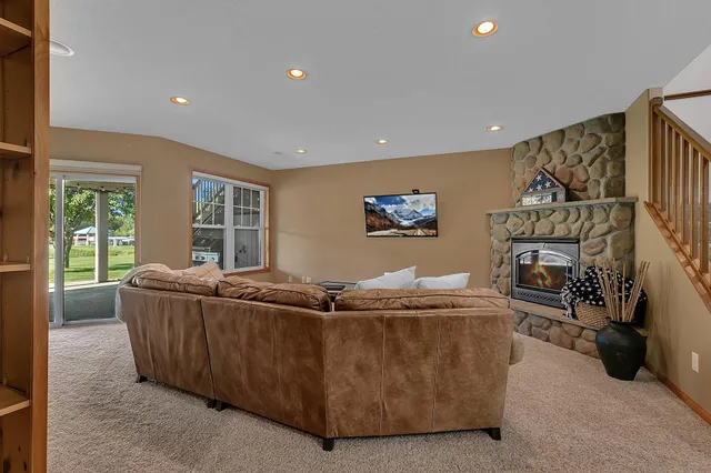 $699,900 | 12839 134th Avenue Northeast, Spicer, MN 56288