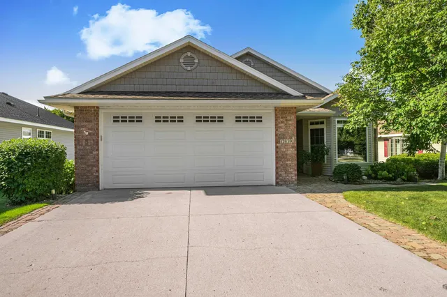 $699,900 | 12839 134th Avenue Northeast, Spicer, MN 56288