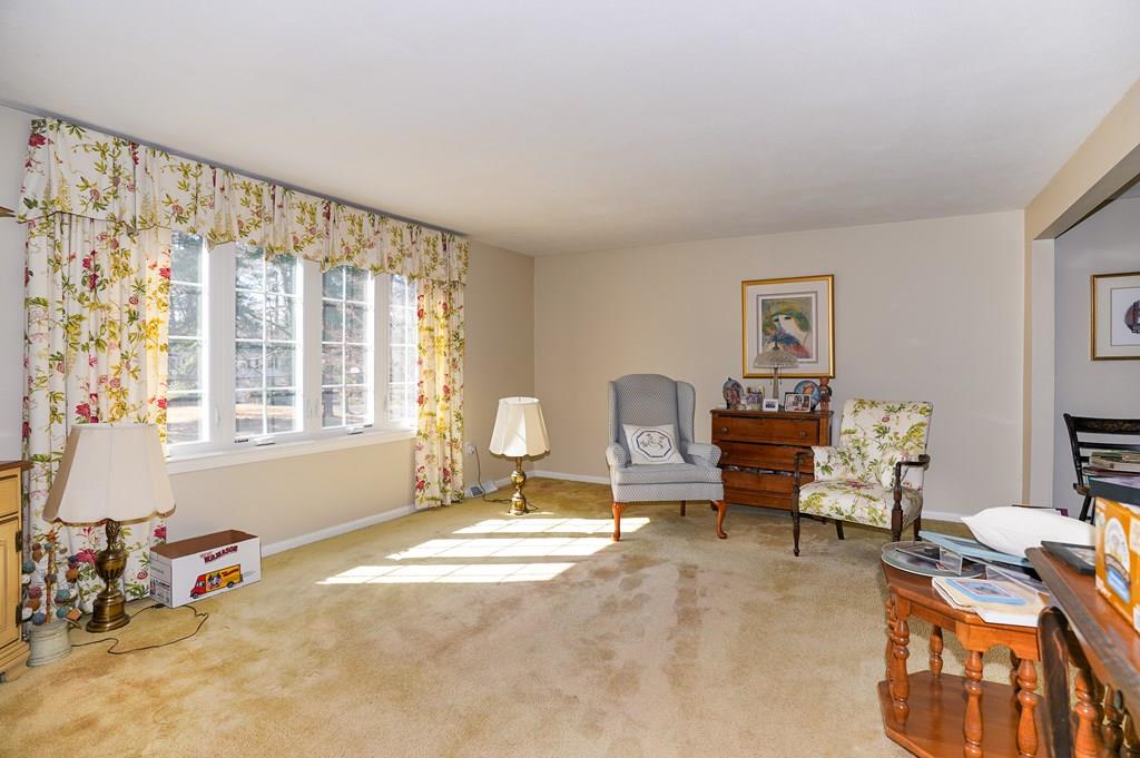 34 Thoreau Road Northborough, MA 01532 - Photo 21 of 32 Gallery Image 21