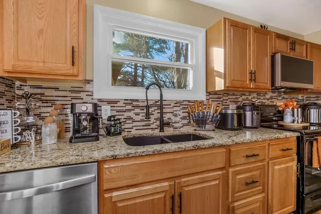 $280,000 | 1717 Northeast 50th Street, Kansas City, MO 64118