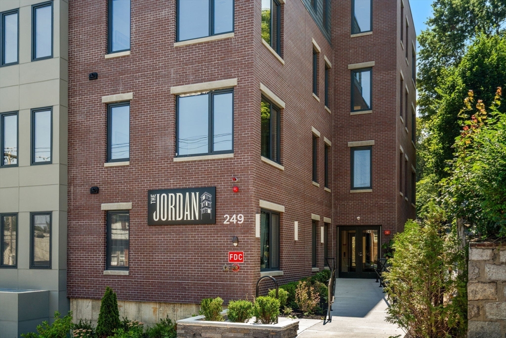 249 Corey Road, Unit 204 Boston, MA 02135 - Photo 12 of 16 Gallery Image 12