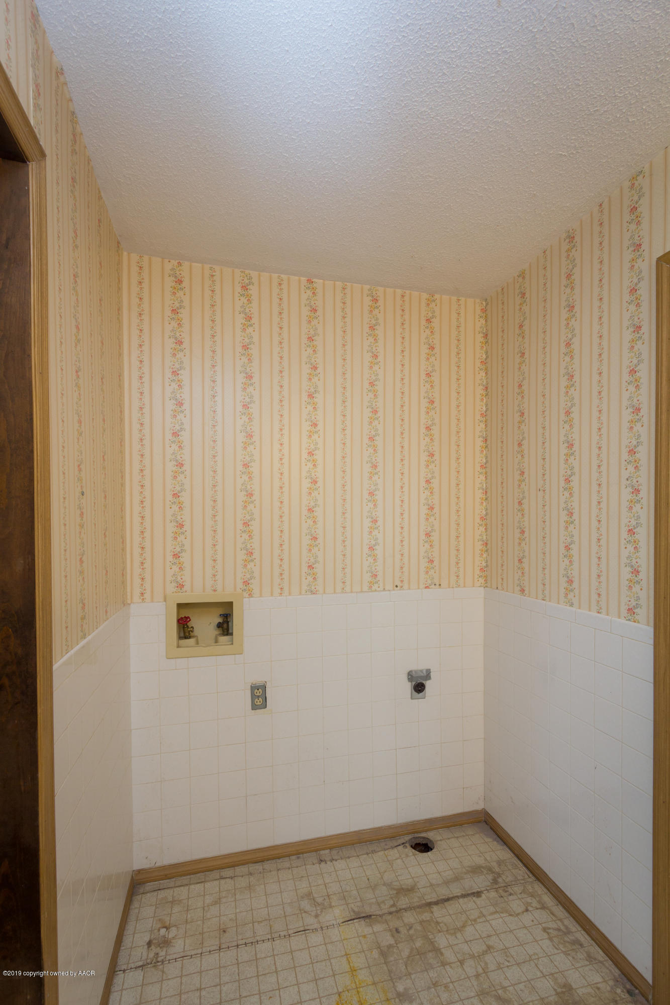 4606 Bowie Street Amarillo, TX 79110 - Photo 17 of 42 a view of small space