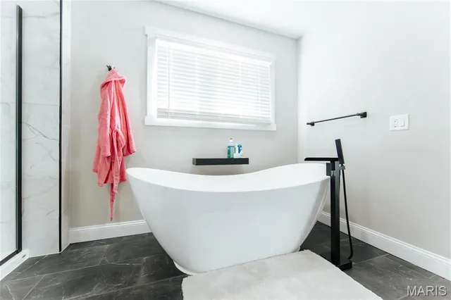 $749,900 | 10605 Larson Lane, Rolla, MO 65401