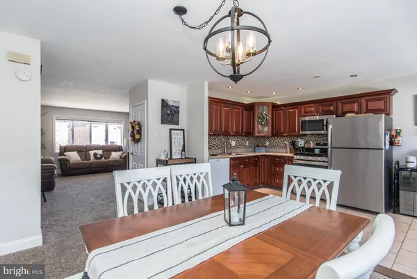 $334,900 | 12718 Kenny Road, Philadelphia, PA 19154
