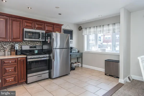 $334,900 | 12718 Kenny Road, Philadelphia, PA 19154
