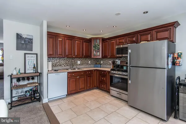 $334,900 | 12718 Kenny Road, Philadelphia, PA 19154