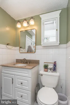 $334,900 | 12718 Kenny Road, Philadelphia, PA 19154