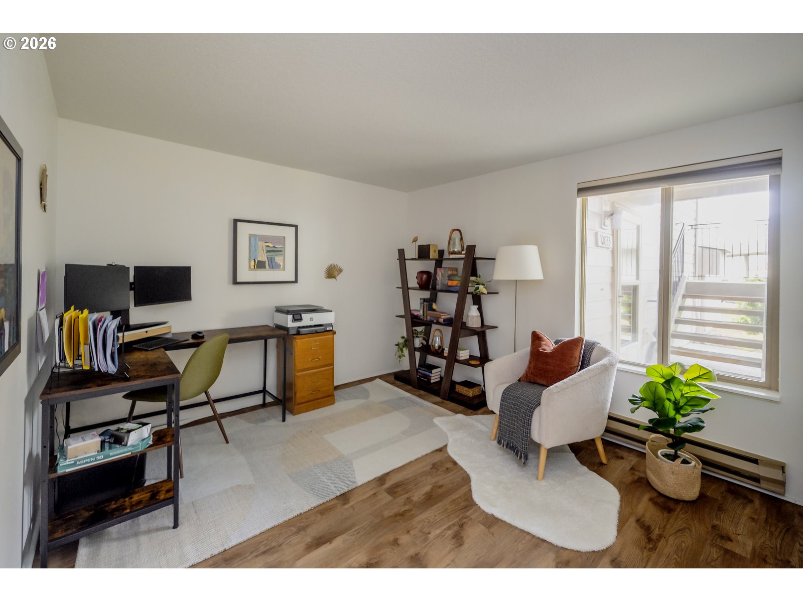 10031 Southwest Trapper Terrace Beaverton, OR 97008 - Photo 25 of 32 Bedroom
