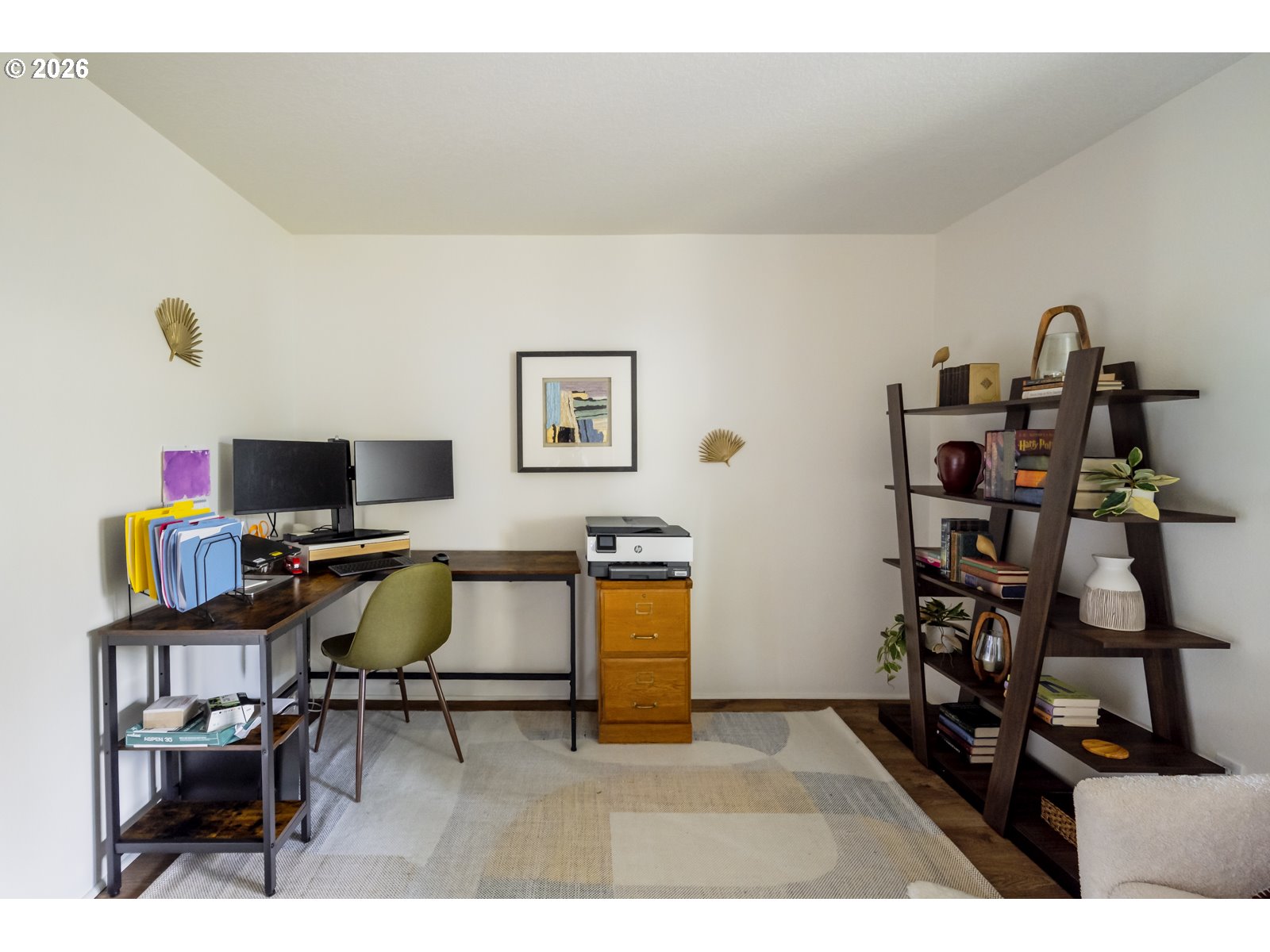 10031 Southwest Trapper Terrace Beaverton, OR 97008 - Photo 26 of 32 Bedroom