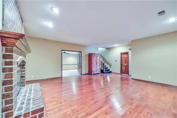 $635,000 | 12452 Linden Street, Leawood, KS 66209