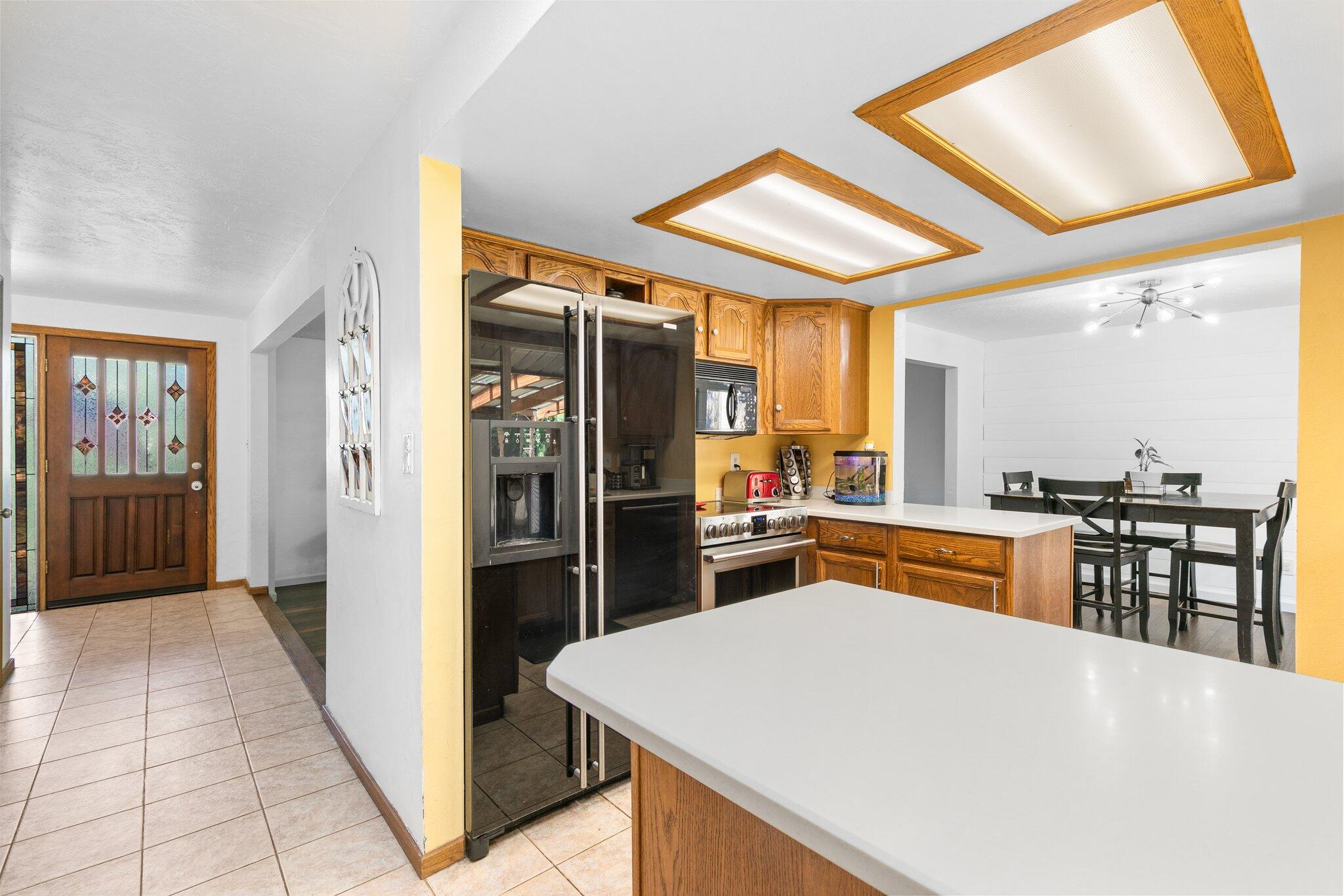 1534 Ridge Way Medford, OR 97504 - Photo 12 of 31 12