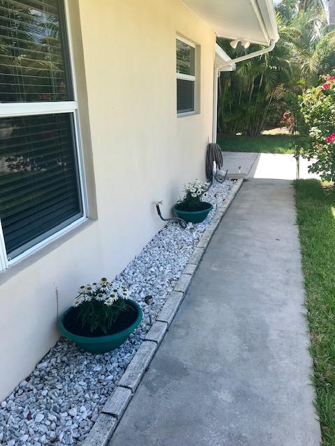 504 Robalo Court Stuart, FL 34996 - Photo 4 of 22 4