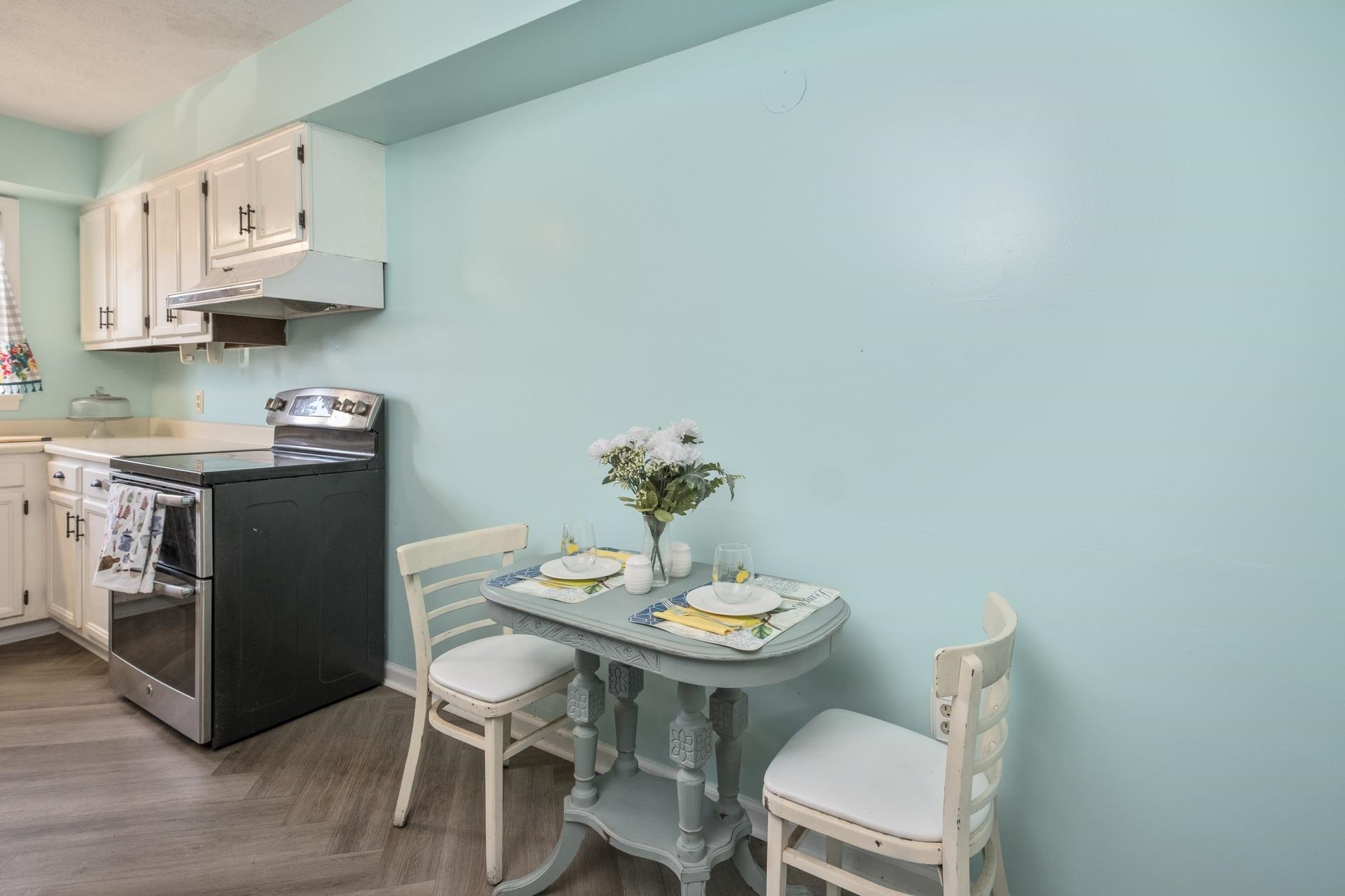 700 Rife Road, Unit 10B Waynesboro, VA 22980 - Photo 12 of 23 Breakfast Area