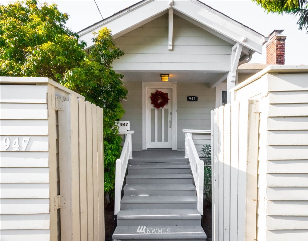 947 North 76th Street Seattle, WA 98103 - Photo 1 of 21 Gallery Image 1