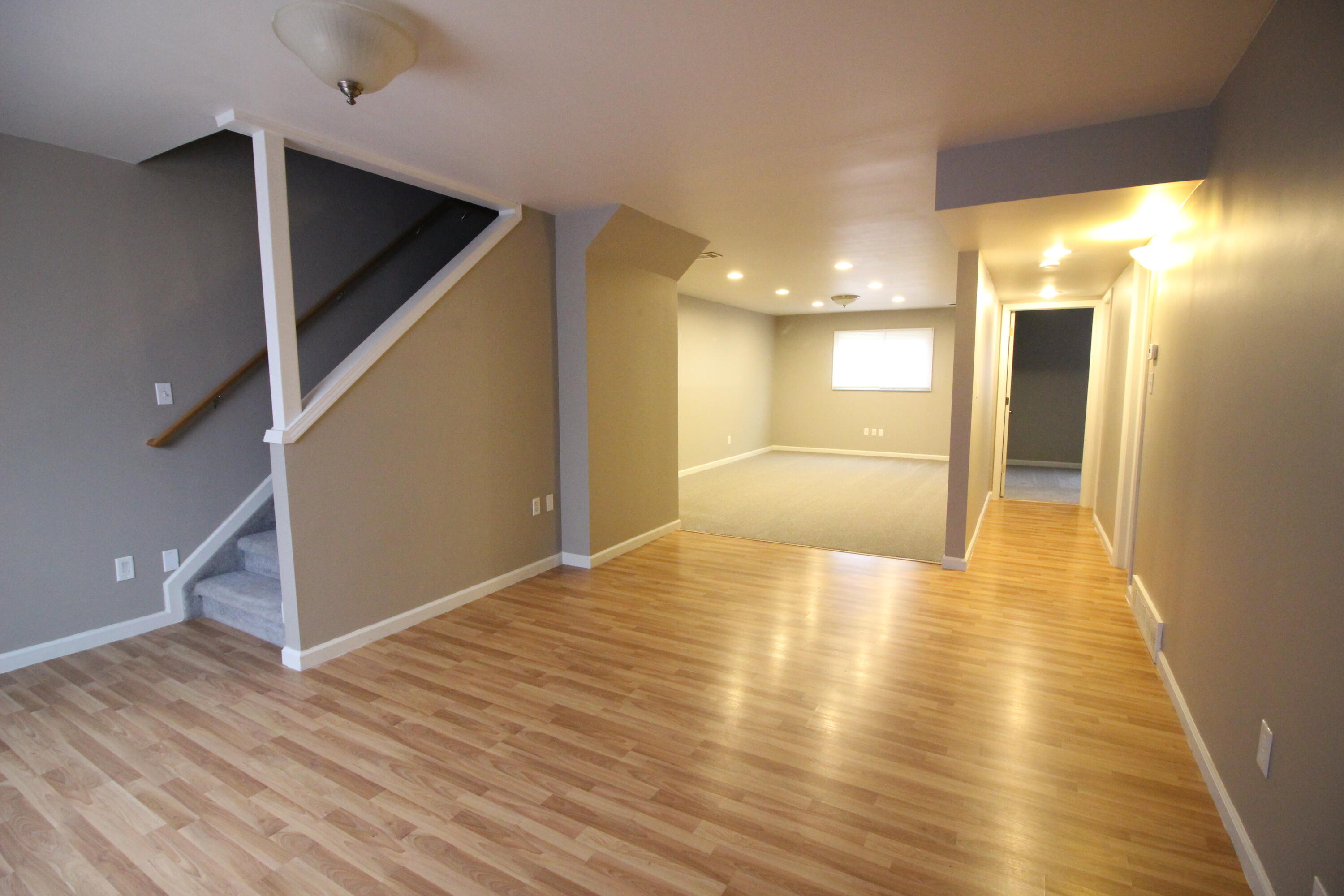 16117 Jackson Street Taylor, MI 48180 - Photo 11 of 18 IMG_1722