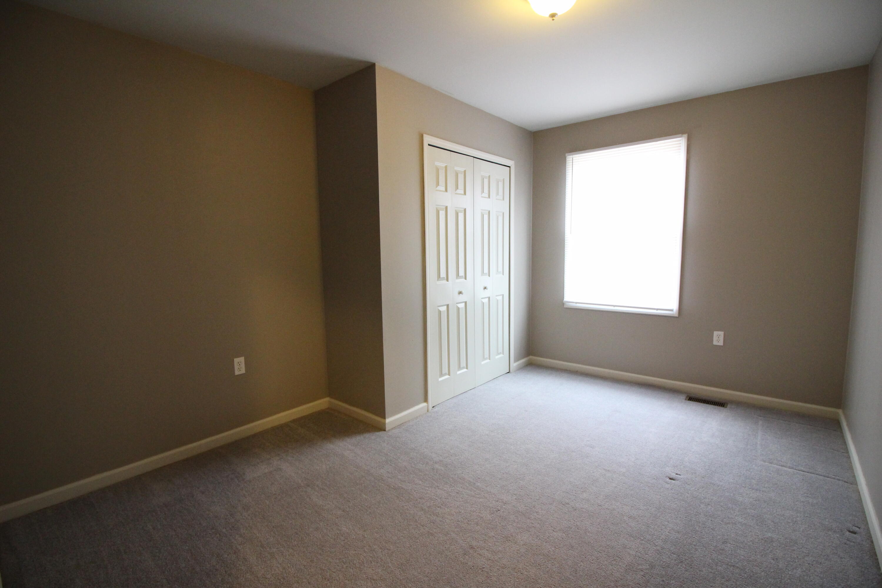 16117 Jackson Street Taylor, MI 48180 - Photo 17 of 18 IMG_1728