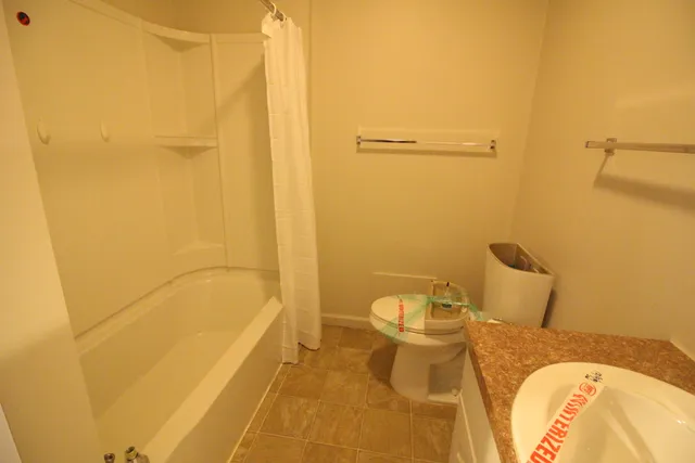 $199,900 | 16117 Jackson Street, Taylor, MI 48180