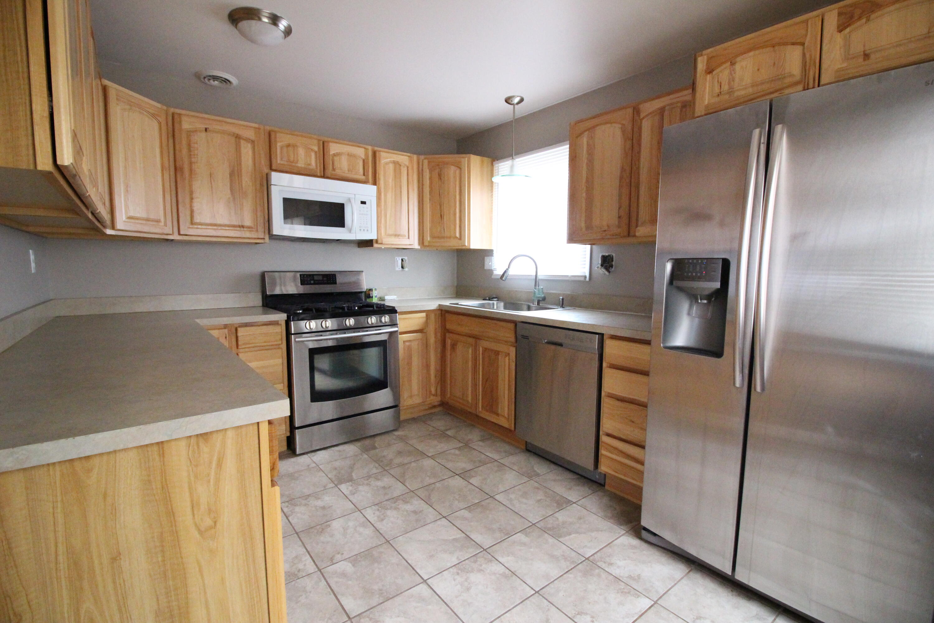 16117 Jackson Street Taylor, MI 48180 - Photo 6 of 18 IMG_1715