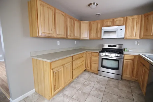 $199,900 | 16117 Jackson Street, Taylor, MI 48180