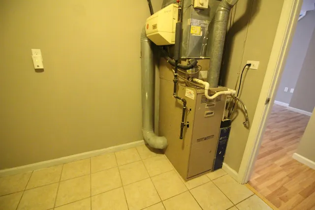 $199,900 | 16117 Jackson Street, Taylor, MI 48180