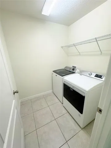 $364,900 | 1557 Venice Lane, Davenport, FL 33896