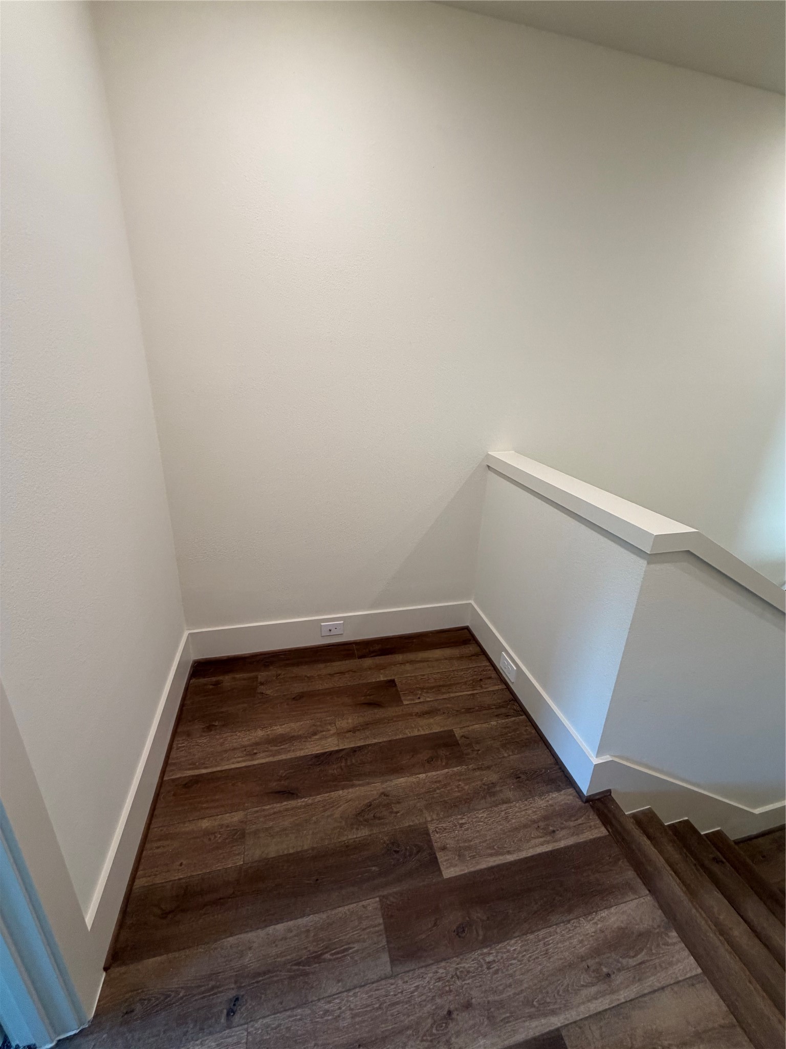 879 Rachel Street, Unit E Houston, TX 77091 - Photo 23 of 34 a view of entryway