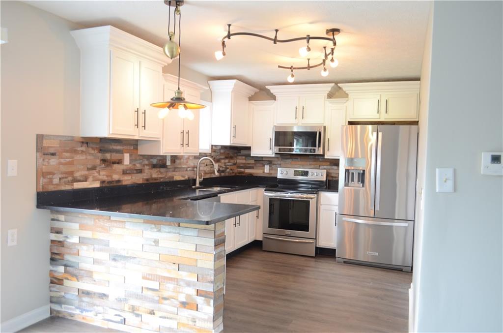 5617 Red Fox Court Anderson, IN 46013 - Photo 5 of 15 Gallery Image 5